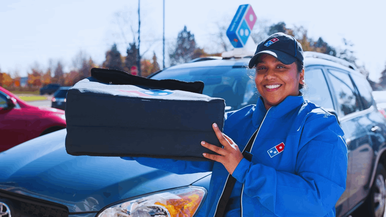 Work at Domino’s – Delivery Drivers Wanted Now