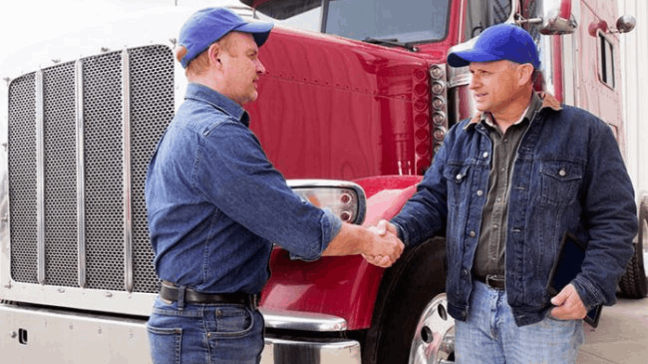 Learn How to Apply for a Truck Driver Job in USA